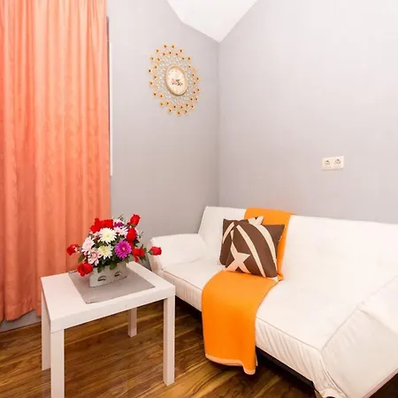 Apartament Stil - Two Bedroom With Balcony And Sea View 203 President