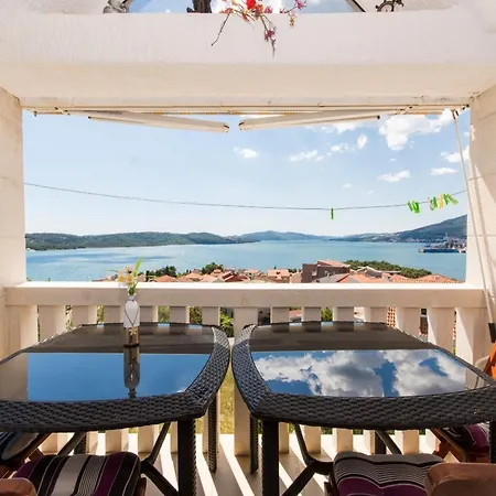 公寓 Stil - Two Bedroom With Balcony And Sea View 203 President