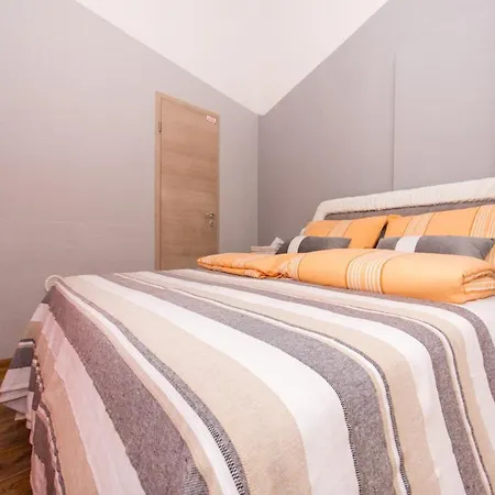 Stil - Two Bedroom With Balcony And Sea View 203 President Appartamento