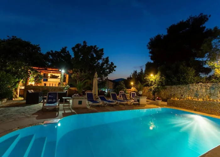 Stil - Two Bedroom With Balcony And Sea View 203 President Apartman