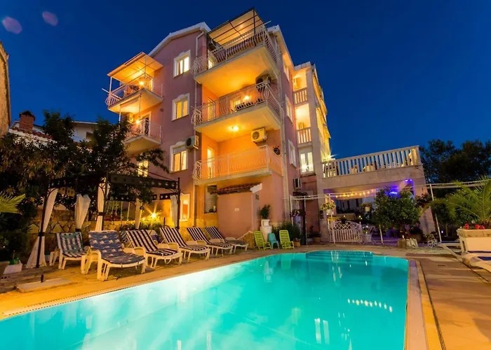 Stil - Two Bedroom With Balcony And Sea View 203 President Trogir